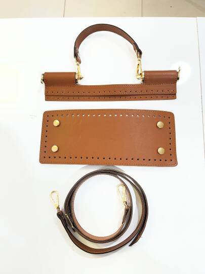 tabanlı kulplu askılı set
